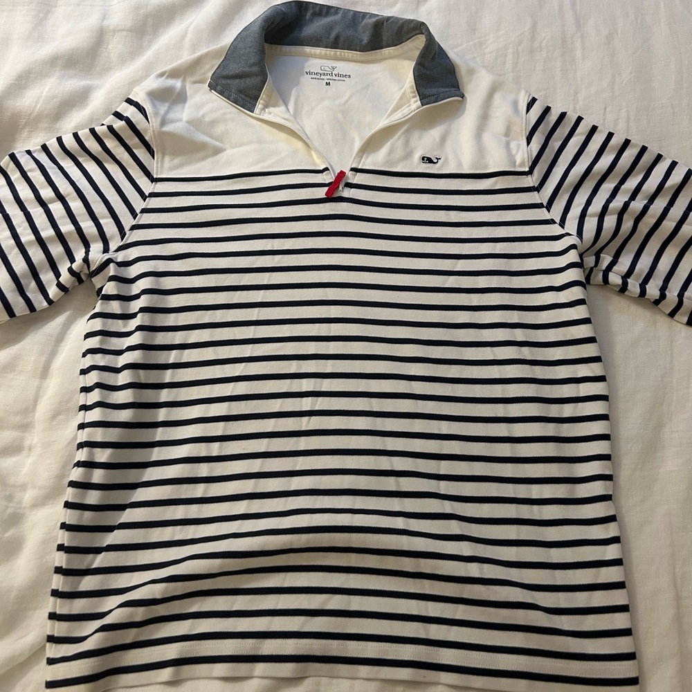 White striped vineyard vines quarter zip